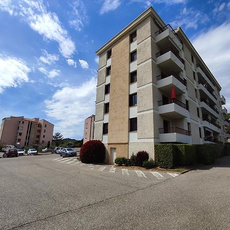 Le Cezanne - Climatise Avec Grande Terrasse Lägenhet Gréoux-les-Bains Exteriör bild